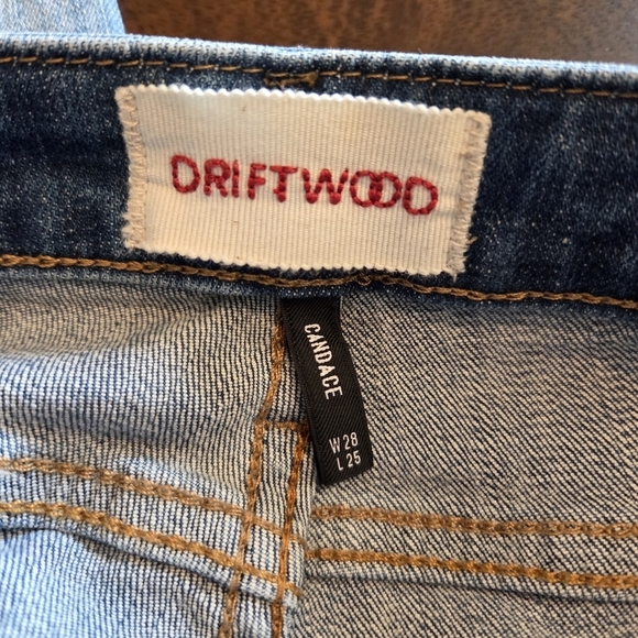 Driftwood Candace Embroidered Hem Straight Ankle High Rise Crop Jeans Size 28 - Picture 15 of 16